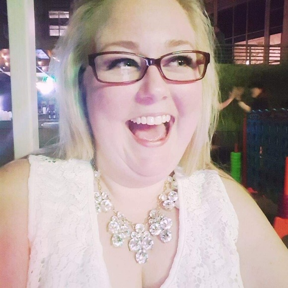 Meet your Posher, thredcollective - Picture 1 of 5